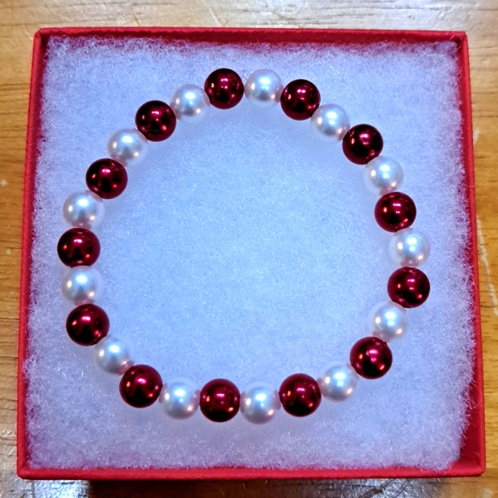 Candy Cane Pearl Bracelet